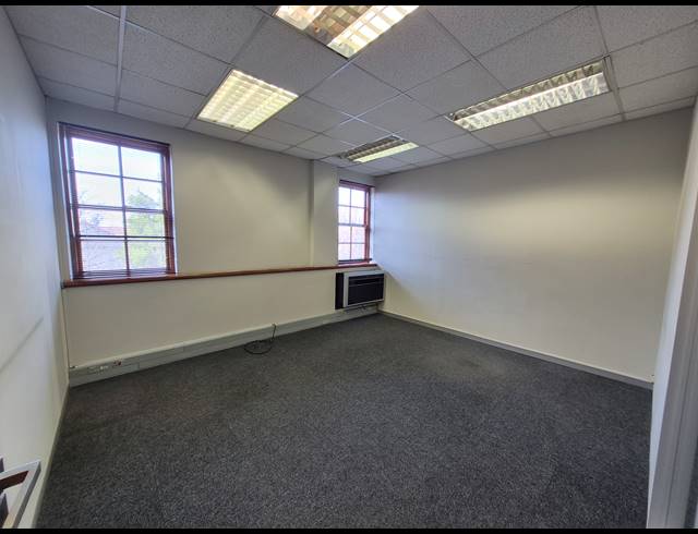 190M² OFFICE TO LET IN SANDTON CENTRAL